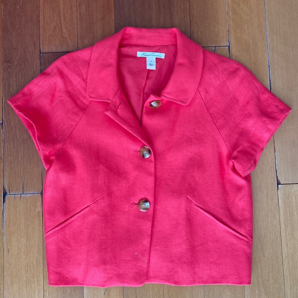 Kenneth Cole Shortsleeved Button Up Top